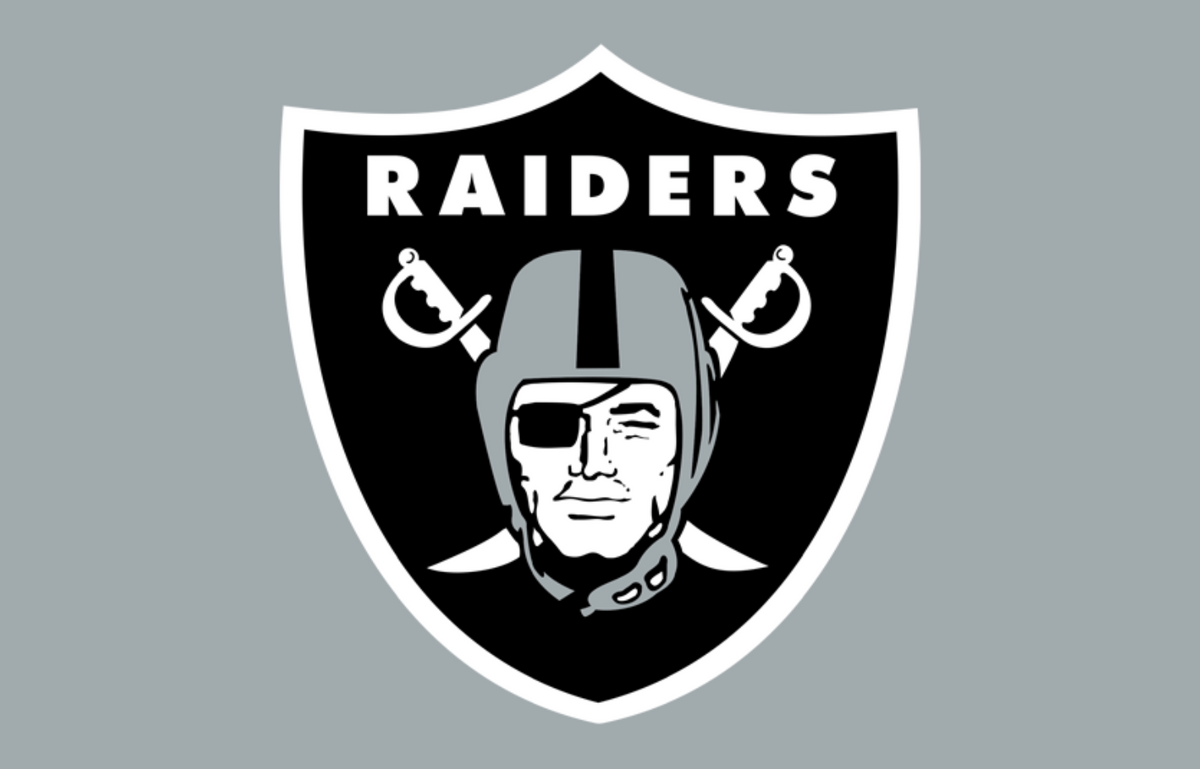 Las Vegas Raiders Riddell SpeedFlex Helmet – Green Gridiron, Inc.