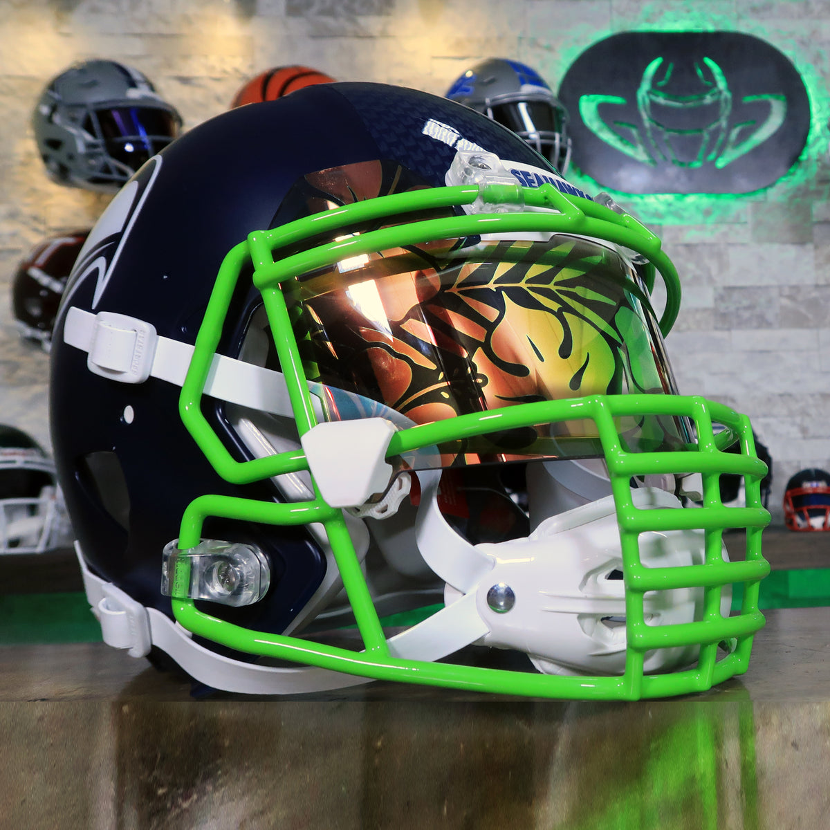 Seattle Seahawks Riddell Speed Replica Helmet - GG Edition - 00220 – Green  Gridiron, Inc.