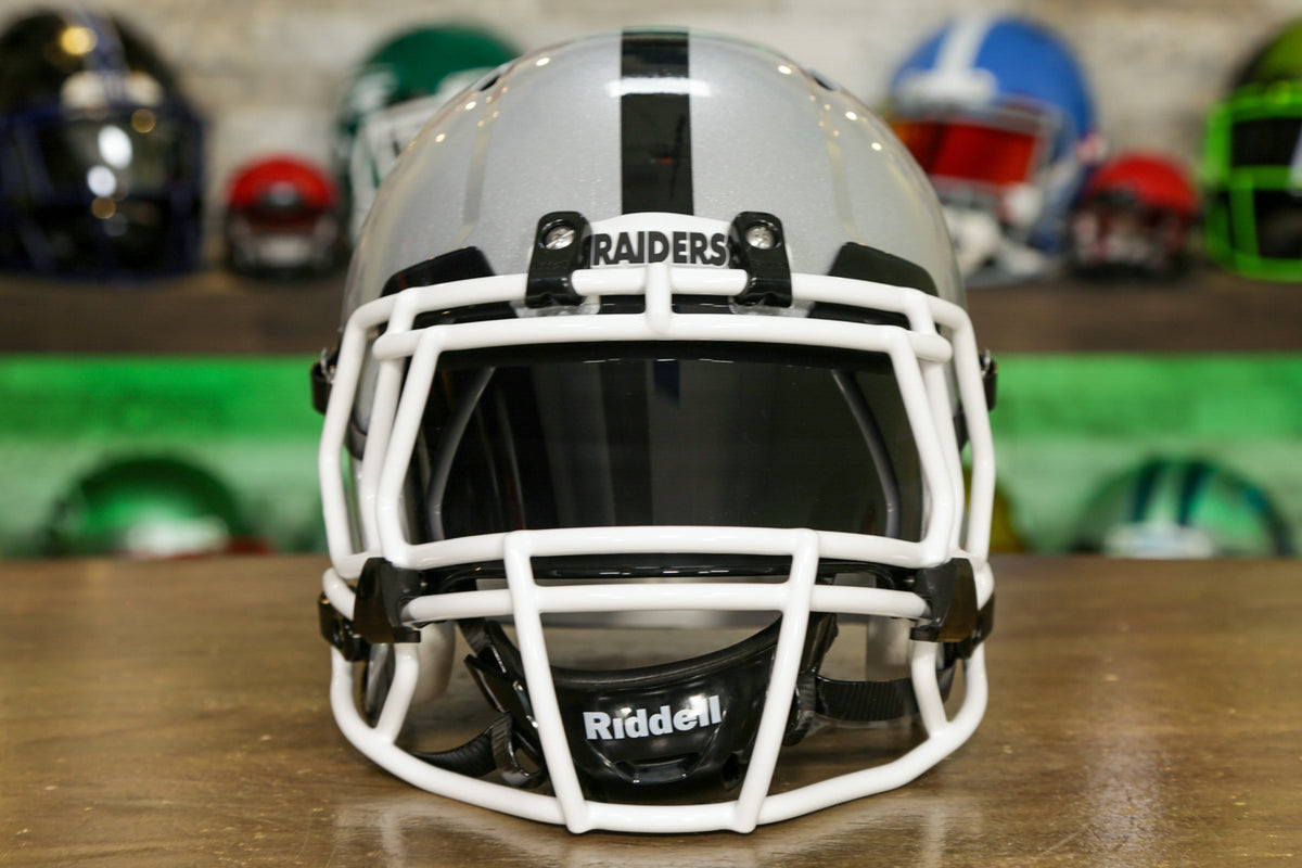 Las Vegas Raiders Riddell Speed Authentic Helmet – Green Gridiron, Inc.