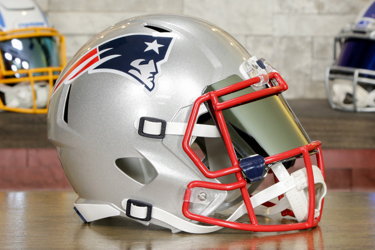 New England Patriots Riddell SpeedFlex Helmet - GG Edition – Green