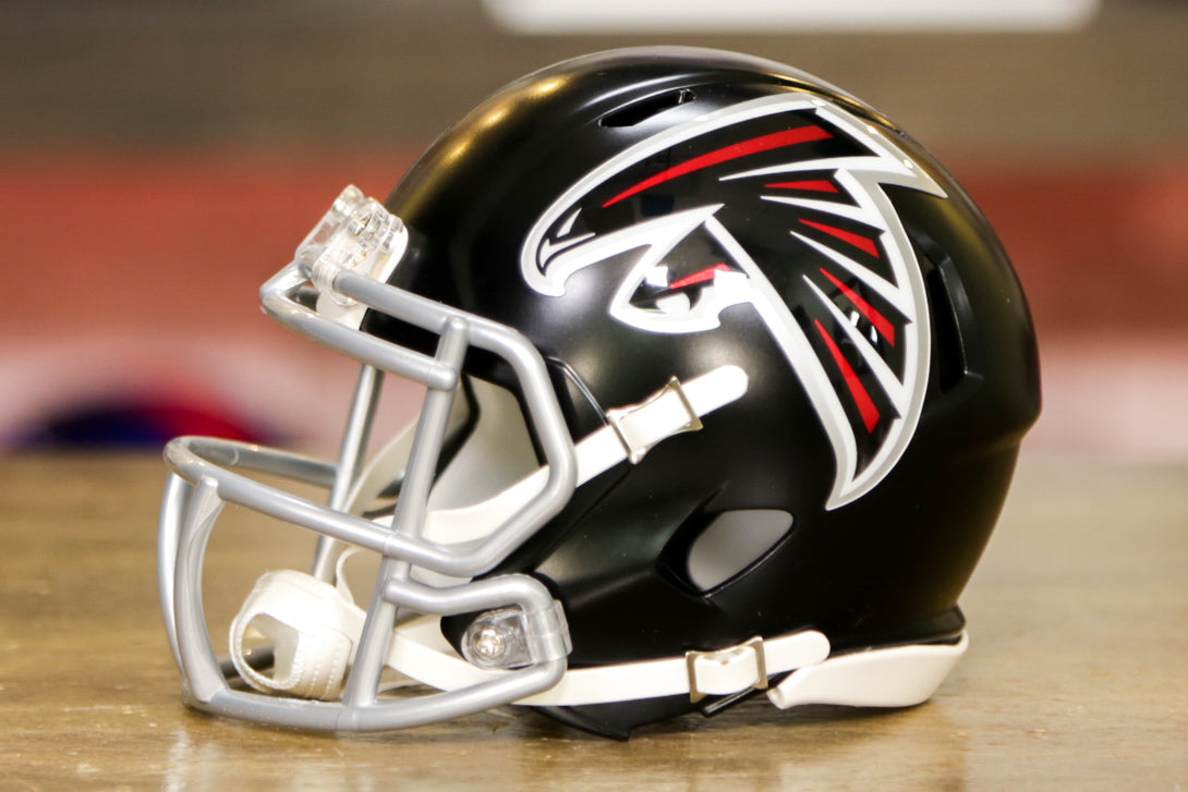 : Riddell NFL Atlanta Falcons Speed Mini Football Helmet :  Sports Related Collectible Mini Helmets : Sports & Outdoors