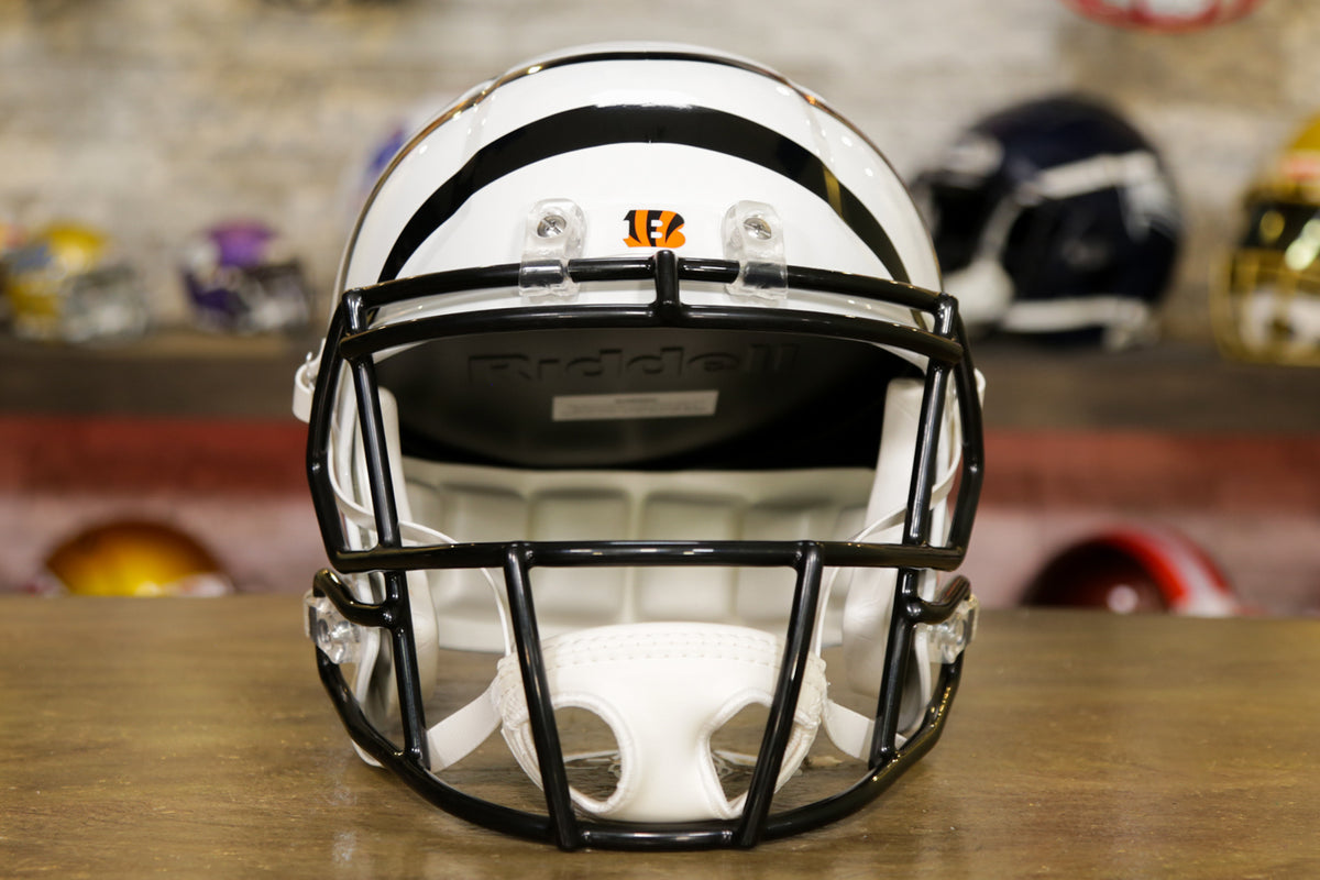 Cincinnati Bengals Riddell SpeedFlex Helmet – Green Gridiron, Inc.