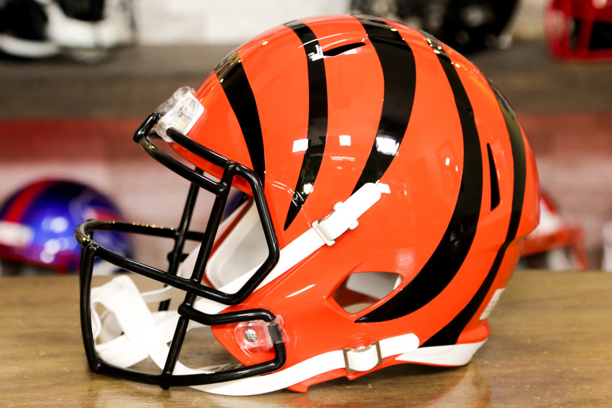 Cincinnati Bengals Riddell Speed Replica Football Helmet – The Speedy  Cheetah