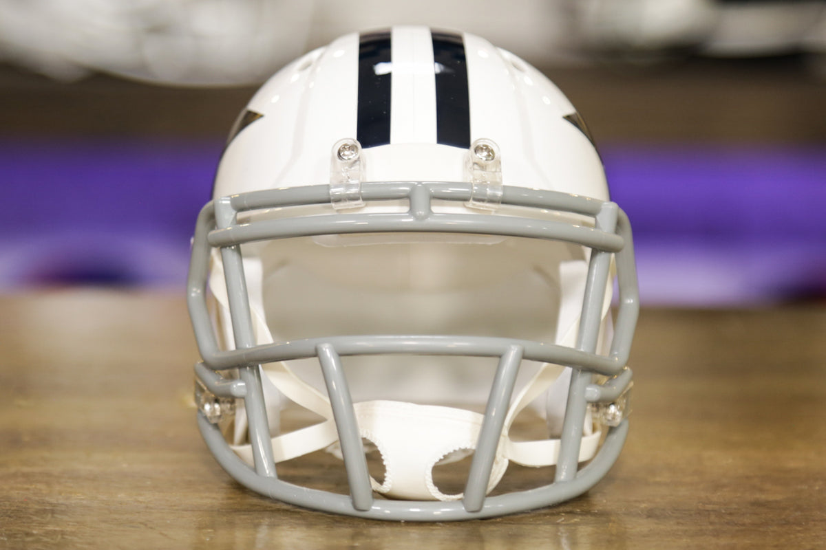 Dallas Cowboys White 1960 to 1963 Throwback Revolution Speed Mini Football  Helmet