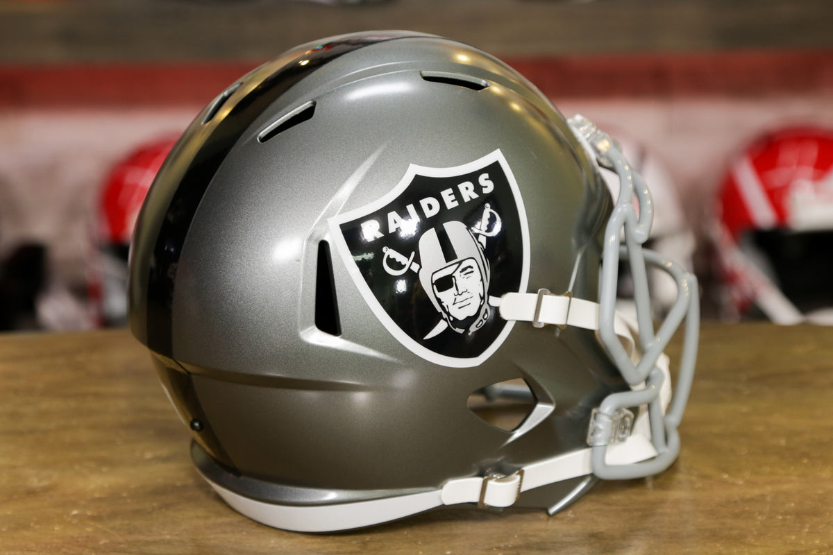 Las Vegas Raiders Rainbow Visor Flash Helmet Build – Green