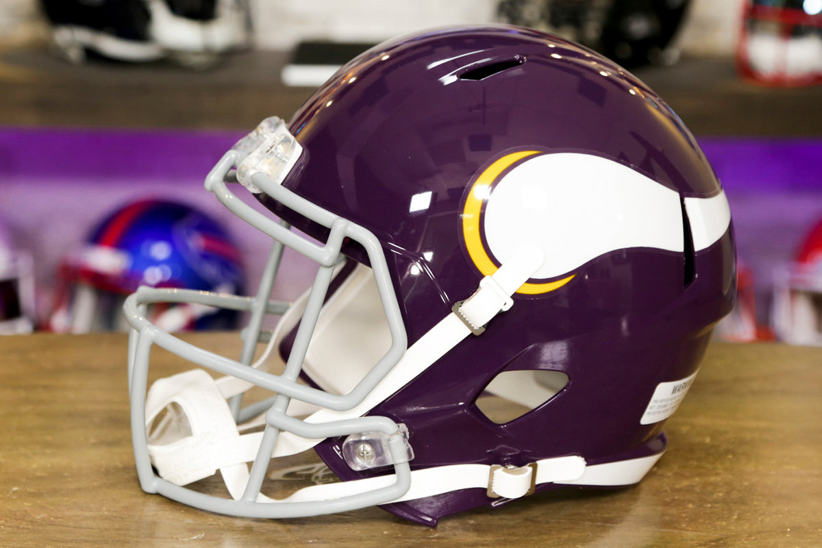 Caseys Distributing Minnesota Vikings 1961-79 Throwback Replica Mini Helmet  w/Z2B Mask 9585597675