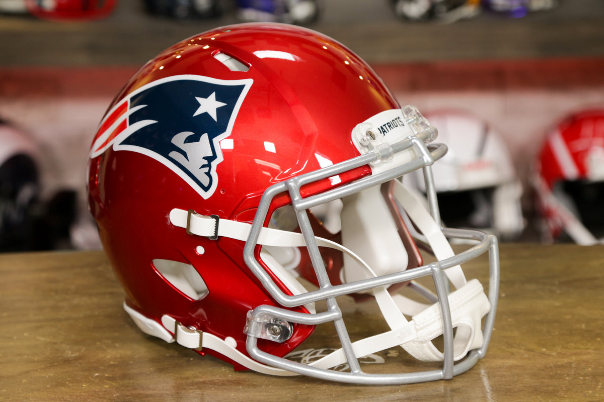 New England Patriots Riddell Speed Replica Helmet - Flash – Green Gridiron,  Inc.