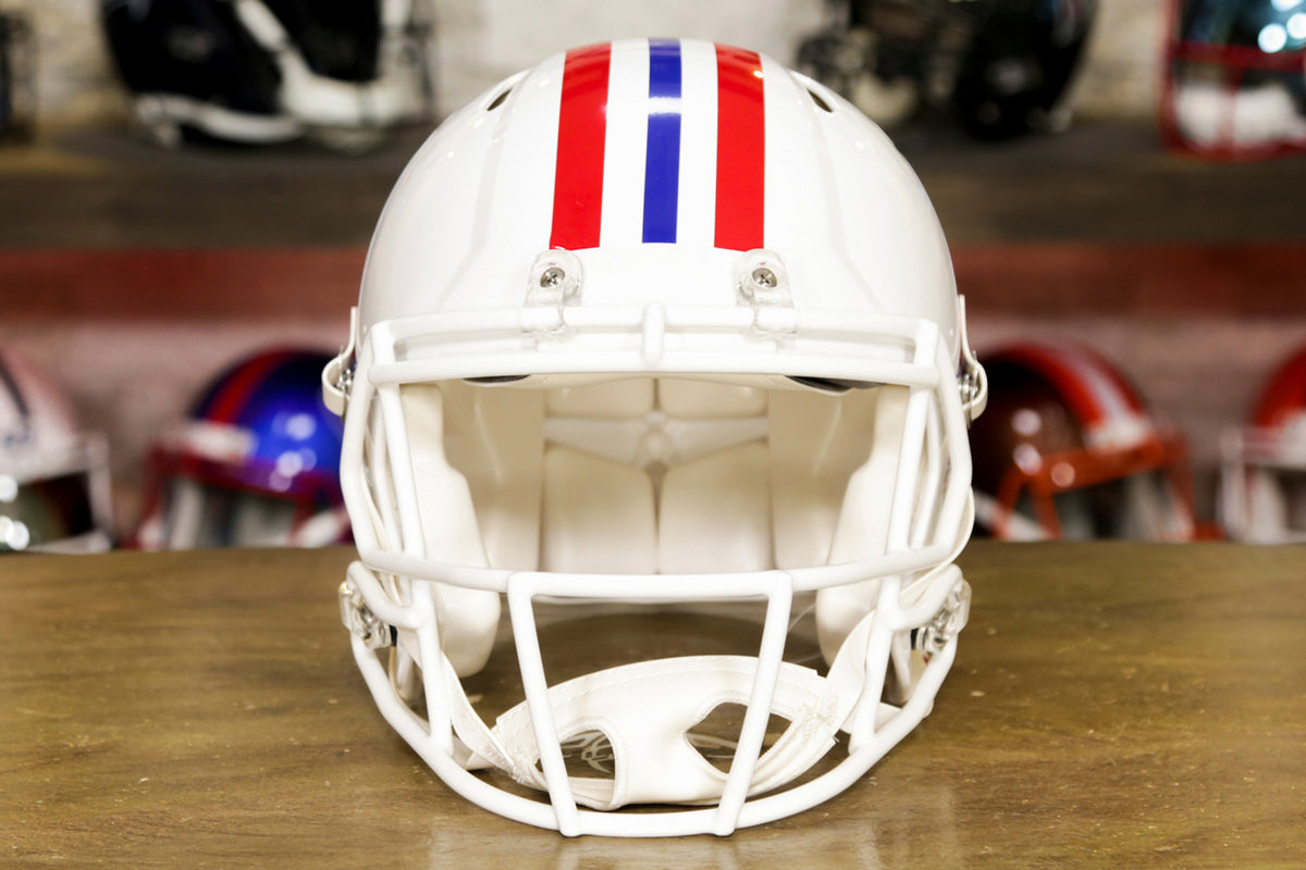 Riddell New England Patriots Speed Replica 1982-1989 Throwback Football  Helmet