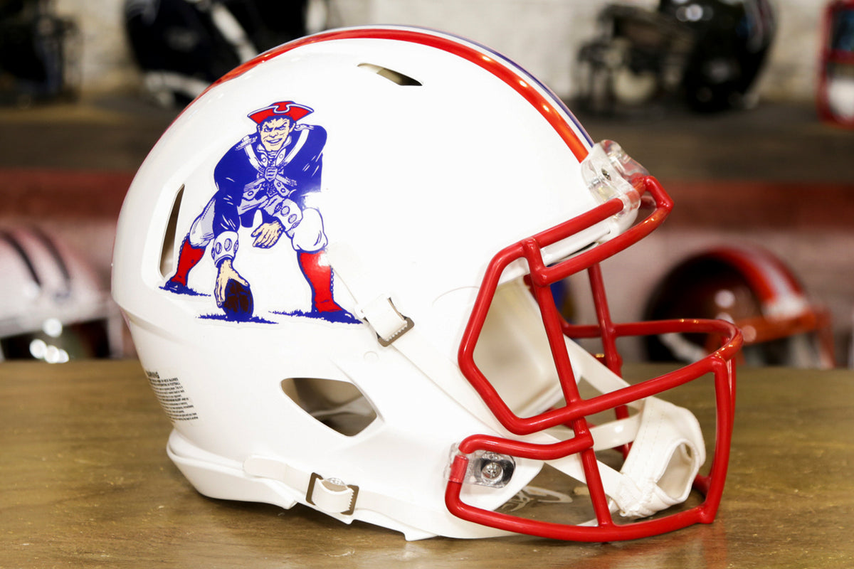 Riddell New England Patriots 1990-1992 Throwback Mini Helmet