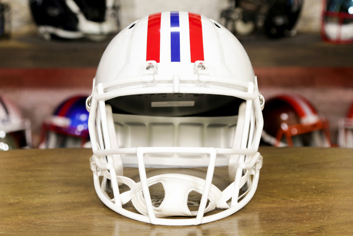 New England Patriots Riddell Speed Replica Helmet - 1982-1989 Throwbac –  Green Gridiron, Inc.