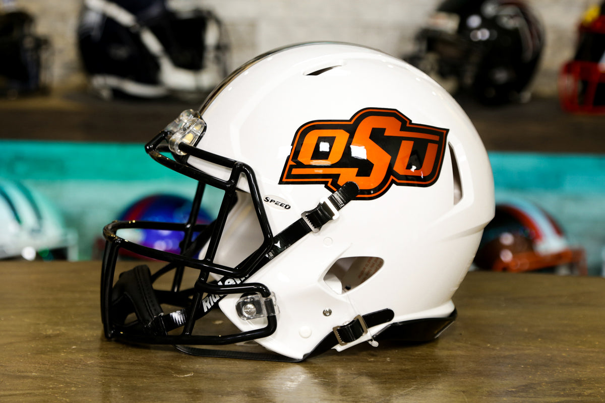 Oklahoma State Cowboys Riddell Speed Authentic Helmet - Matte Black – Green  Gridiron, Inc.