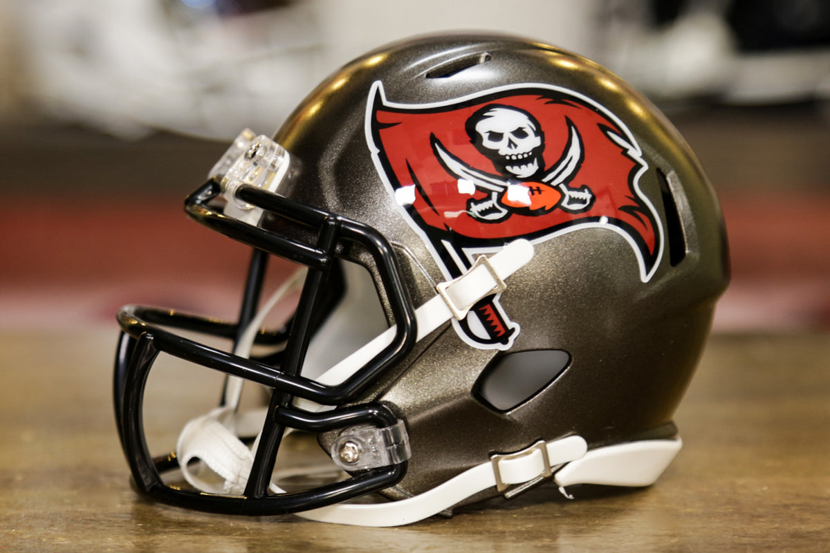 Riddell Tampa Bay Buccaneers 1997-2013 Throwback Speed Mini Helmet