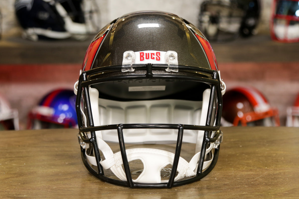 : NFL Tampa Bay Buccaneers Speed Replica Football Helmet :  Sports & Outdoors