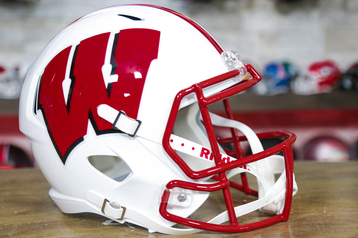 Wisconsin Badgers Riddell Replica Mini Speed Football Helmet