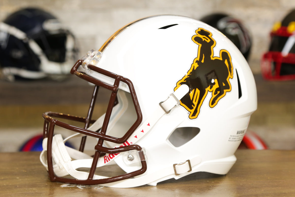 Wyoming helmet: 1977-79