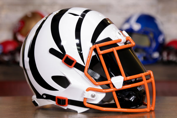 Cincinnati Bengals Riddell Speed Replica Helmet - Flash – Green Gridiron,  Inc.