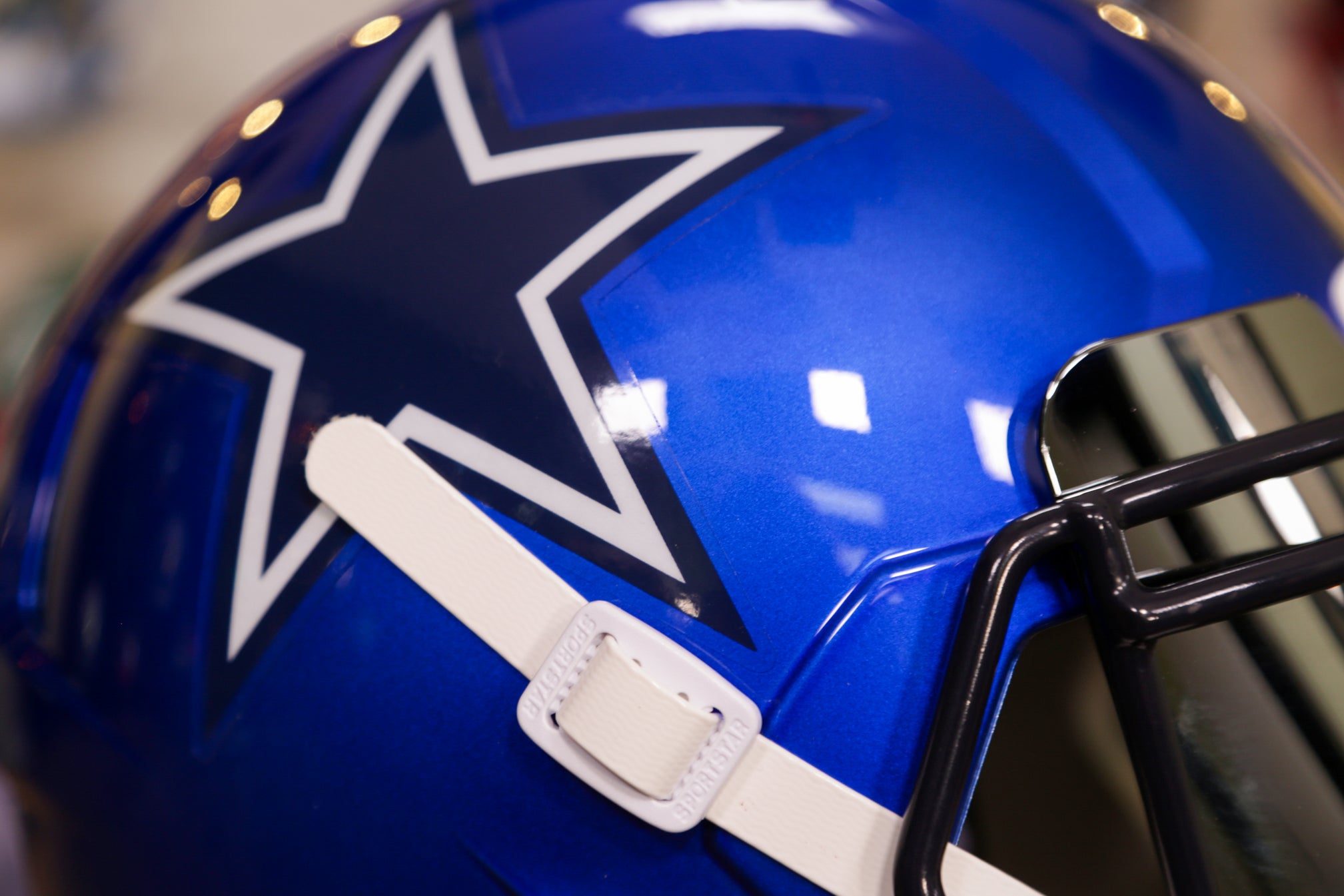 Dallas Cowboys Riddell Speed Replica Helmet - GG Edition – Green Gridiron,  Inc.