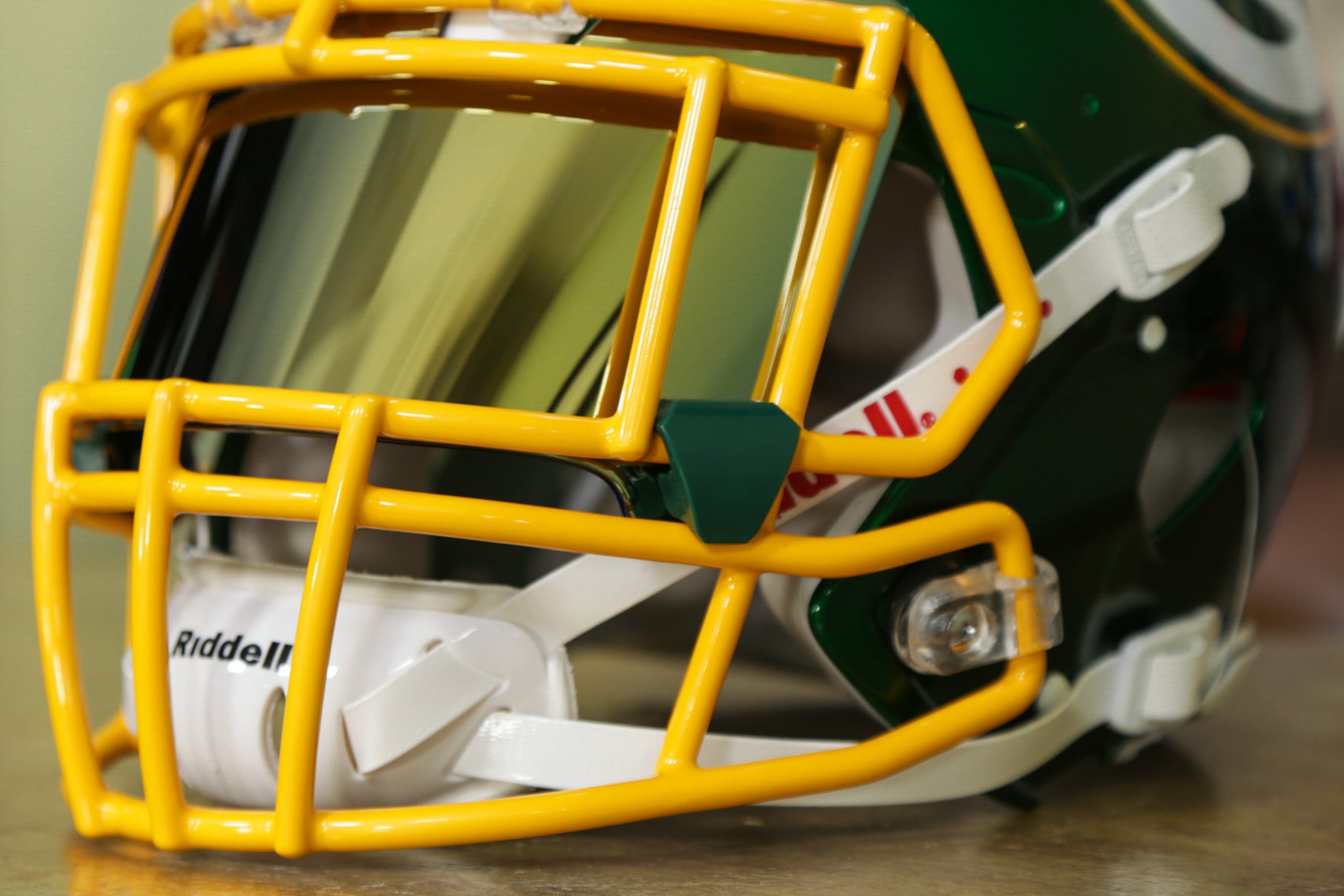 Green Bay Packers Riddell Speed Replica Helmet - GG Edition 00224 – Green  Gridiron, Inc.