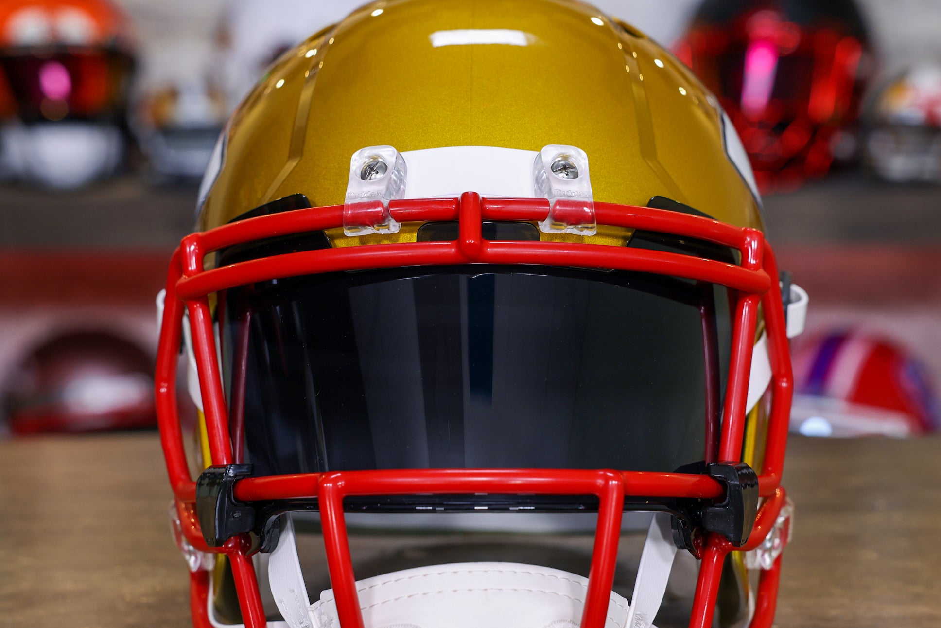 Kansas City Chiefs Riddell Speed Replica Helmet – Green Gridiron, Inc.