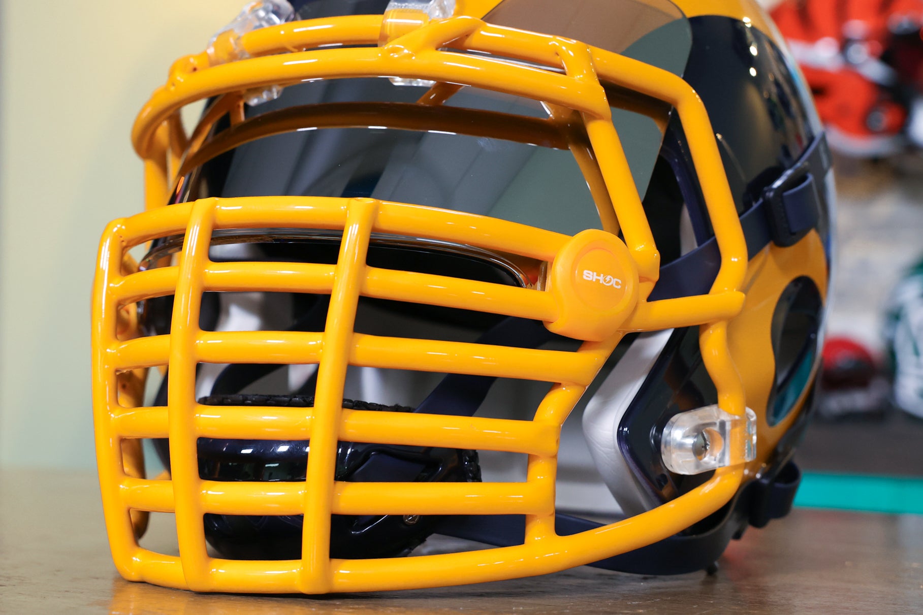 Los Angeles Rams Riddell Speed Replica Helmet – Green Gridiron, Inc.