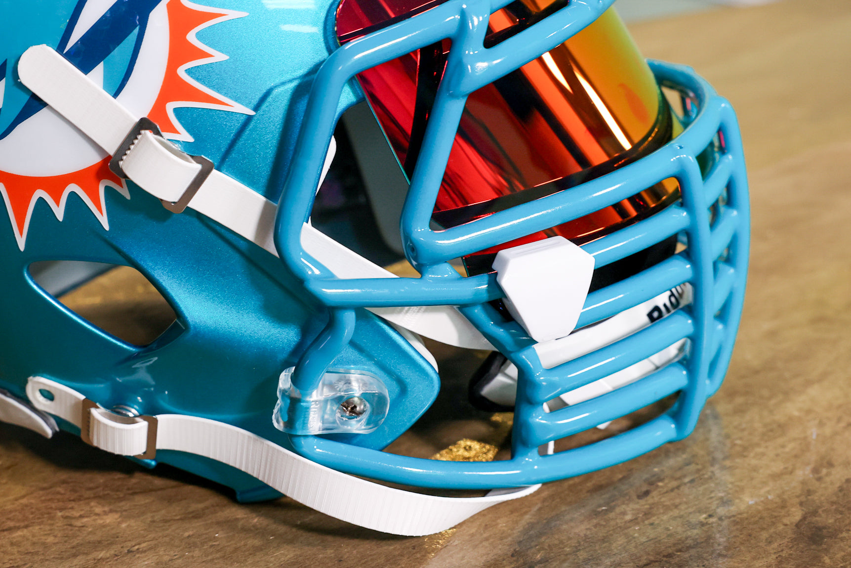 Miami Dolphins Riddell SpeedFlex Helmet - GG Edition 00149 – Green  Gridiron, Inc.