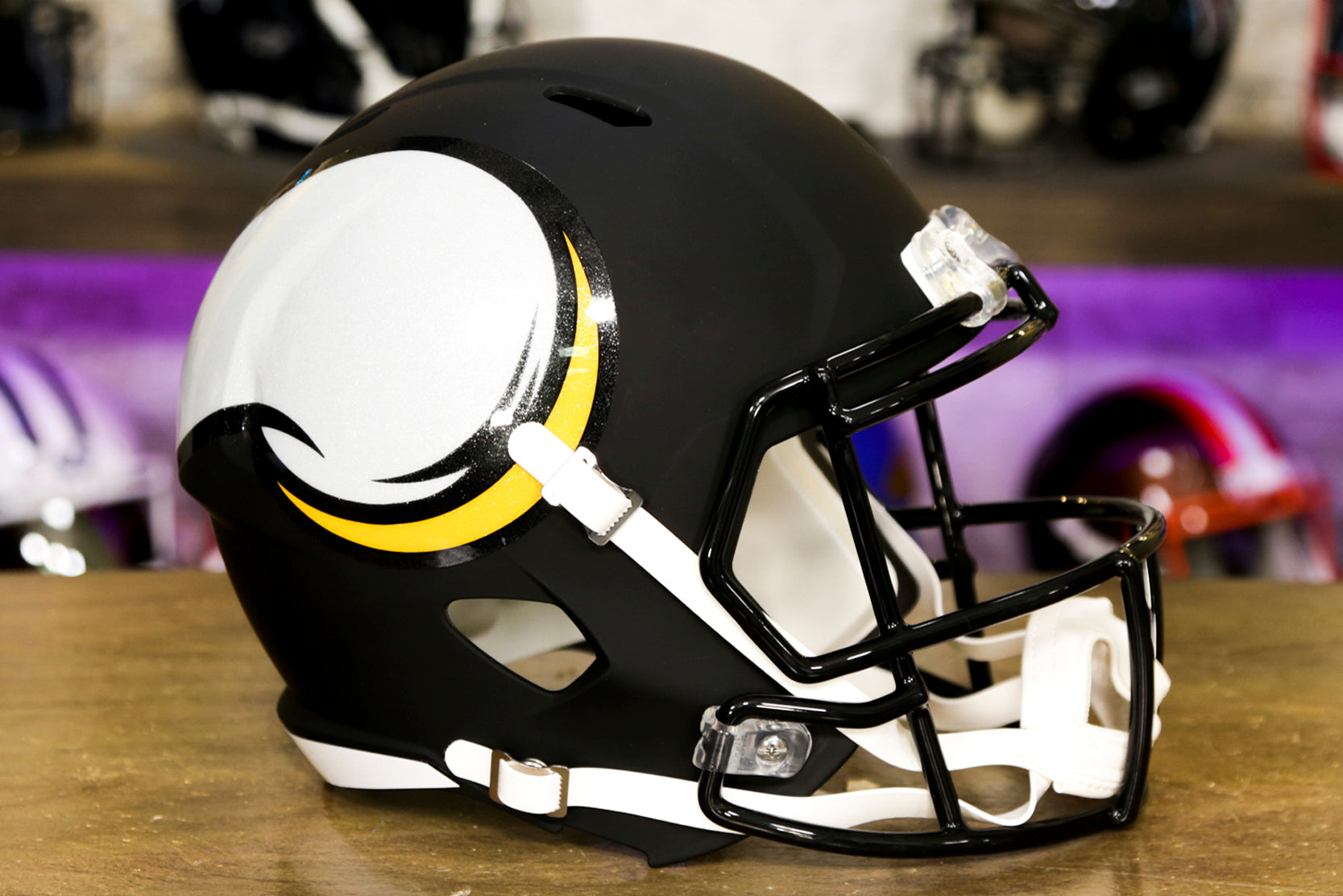 Minnesota Vikings Riddell Speed Authentic Helmet - AMP