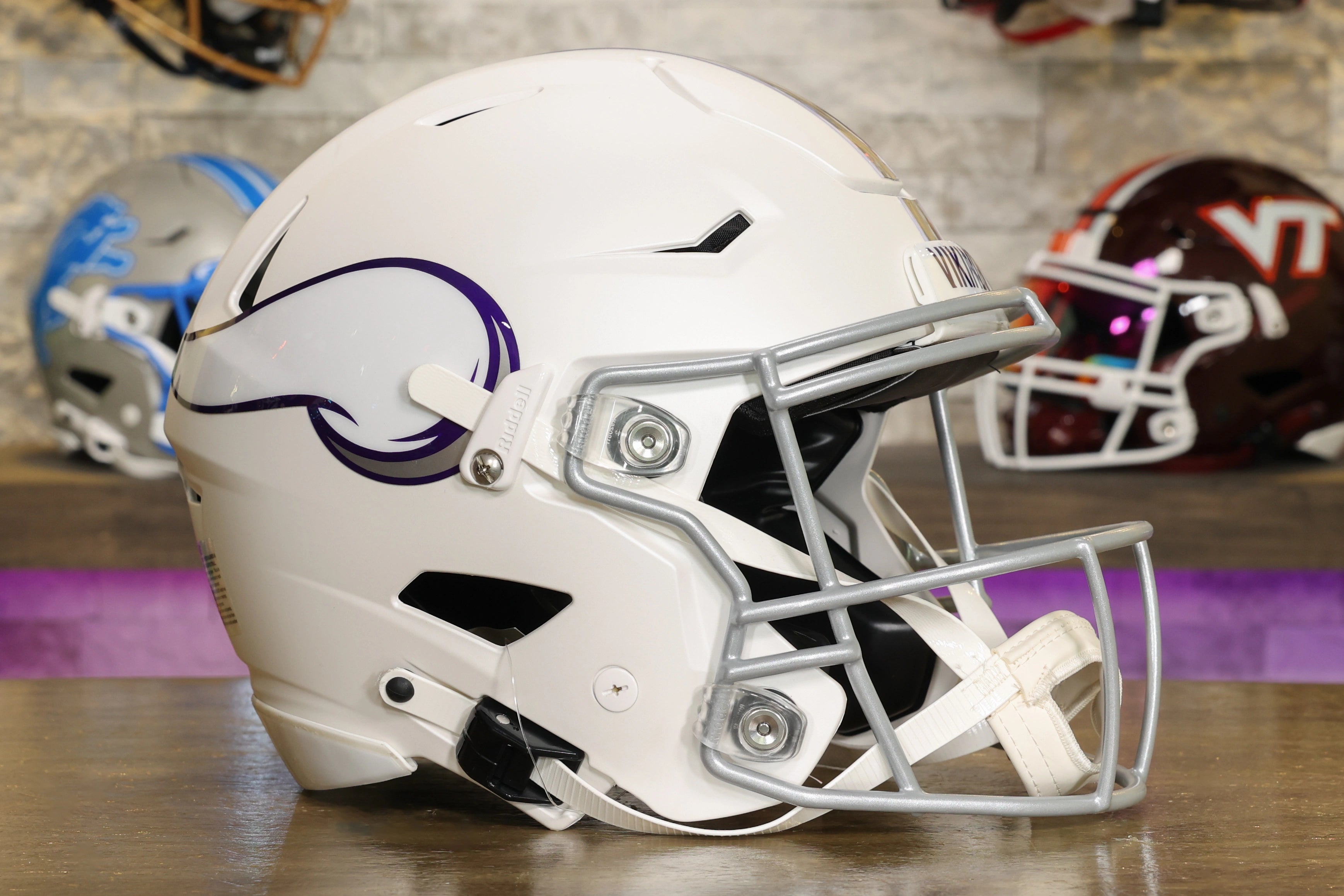 Minnesota Vikings Riddell SpeedFlex Helmet - Alternate #2