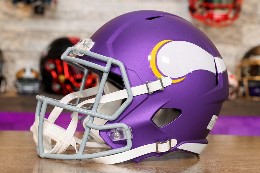Minnesota Vikings Riddell Speed Replica Helmet - Alternate – Green  Gridiron, Inc.