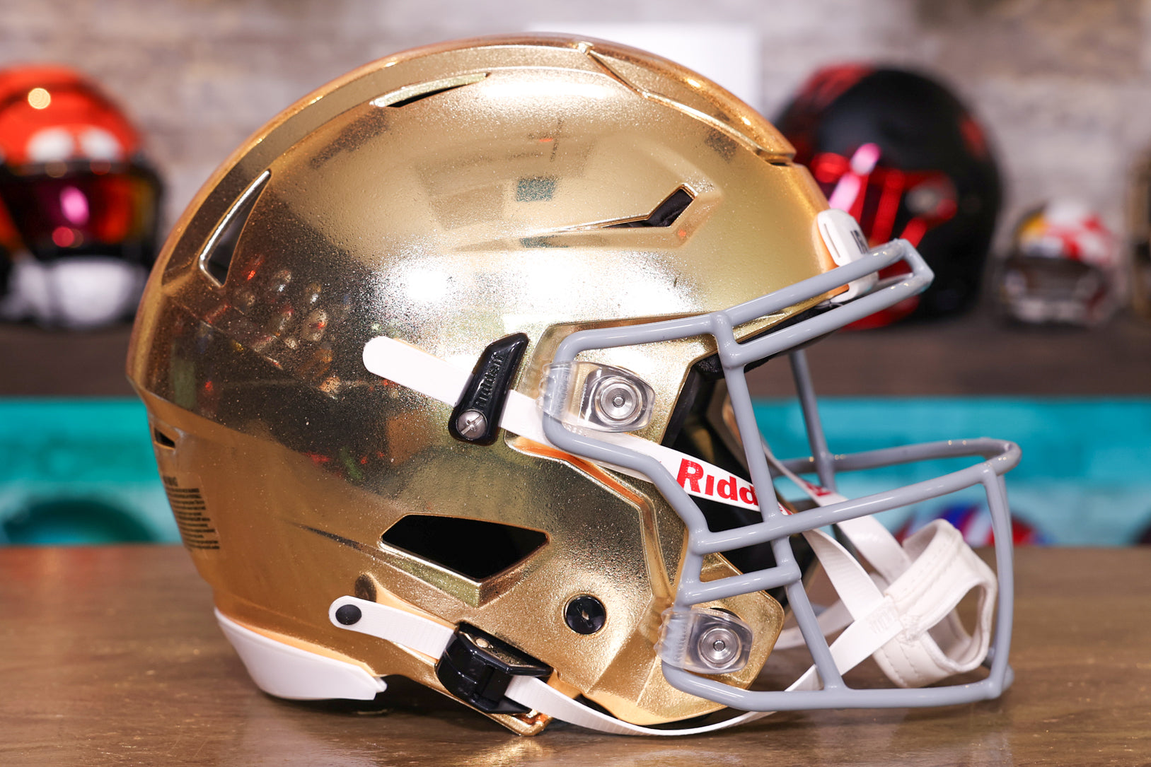 Casco Auténtico Notre Dame Fighting Irish Riddell Speed ​​- HydroFX Gold