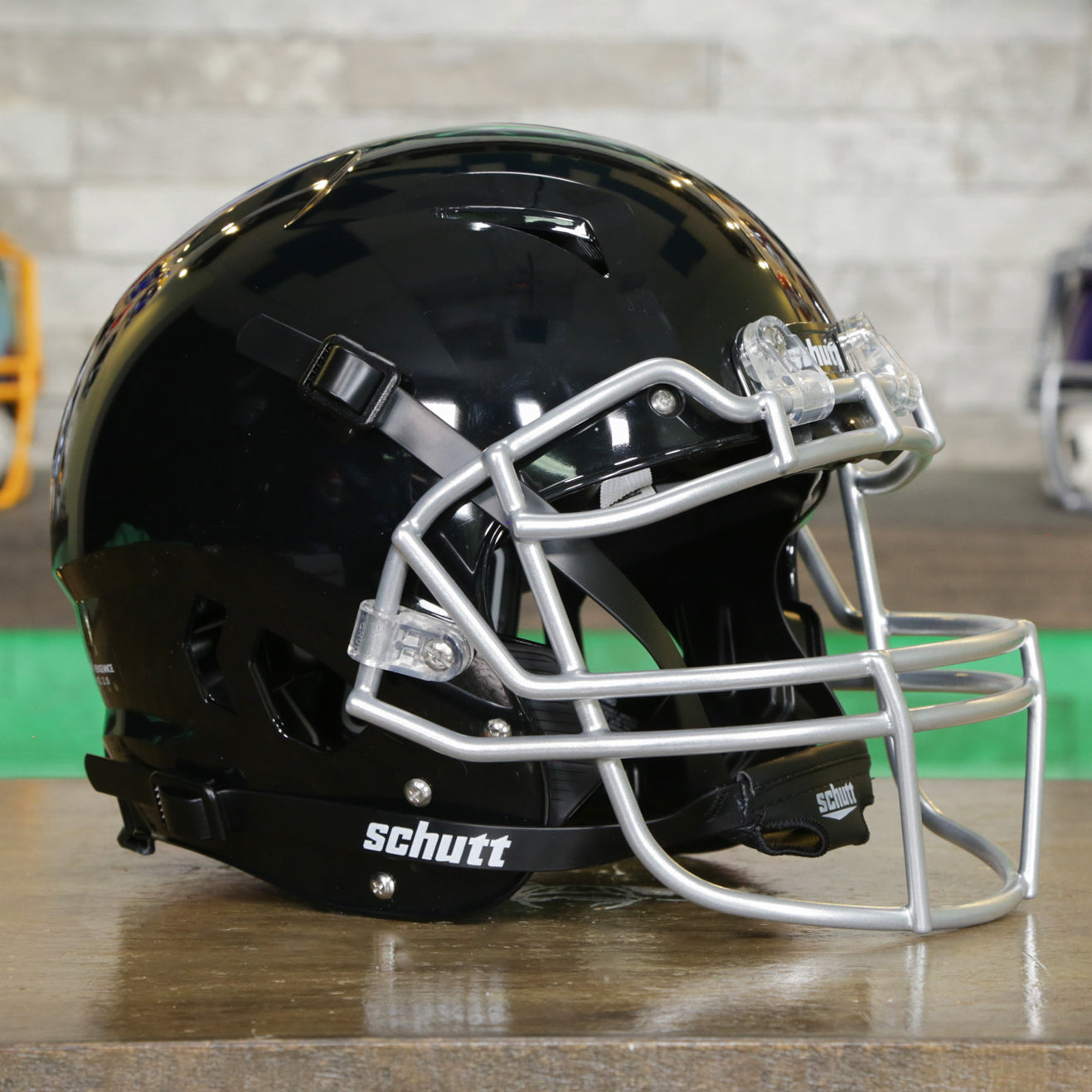 Schutt Vengence deals Pro