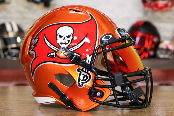 Tampa Bay Buccaneers Riddell Speed Replica Helmet - GG Edition