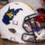 Réplica de casco West Virginia Mountaineers Riddell Speed ​​- Azul marino mate