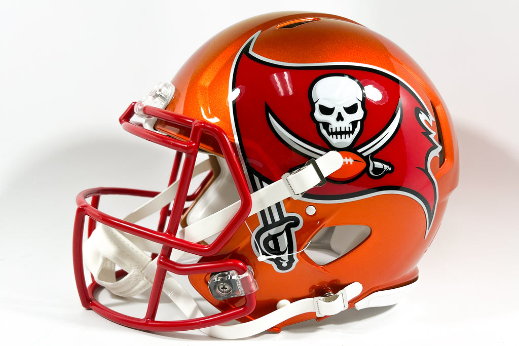 Tampa Bay Buccaneers Riddell Speed Authentic Helmet - Flash – Green  Gridiron, Inc.