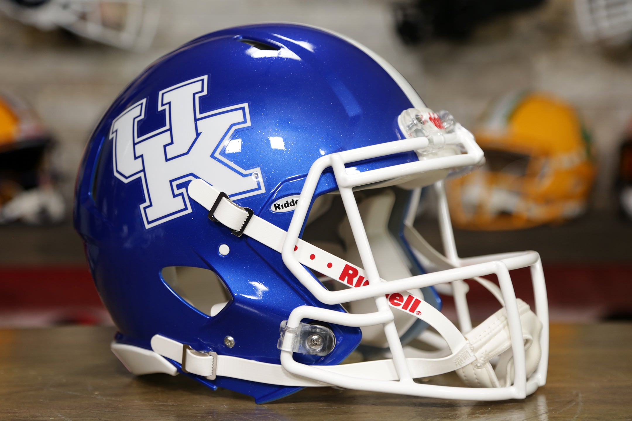 Kentucky Wildcats Riddell Speed Authentic Helmet