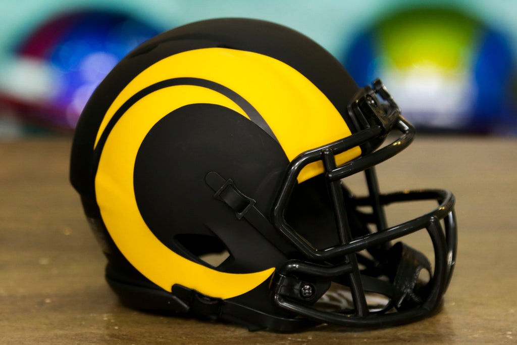 Los Angeles Rams Riddell Speed Mini Helmet - 2017-2019 Throwback – Green  Gridiron, Inc.