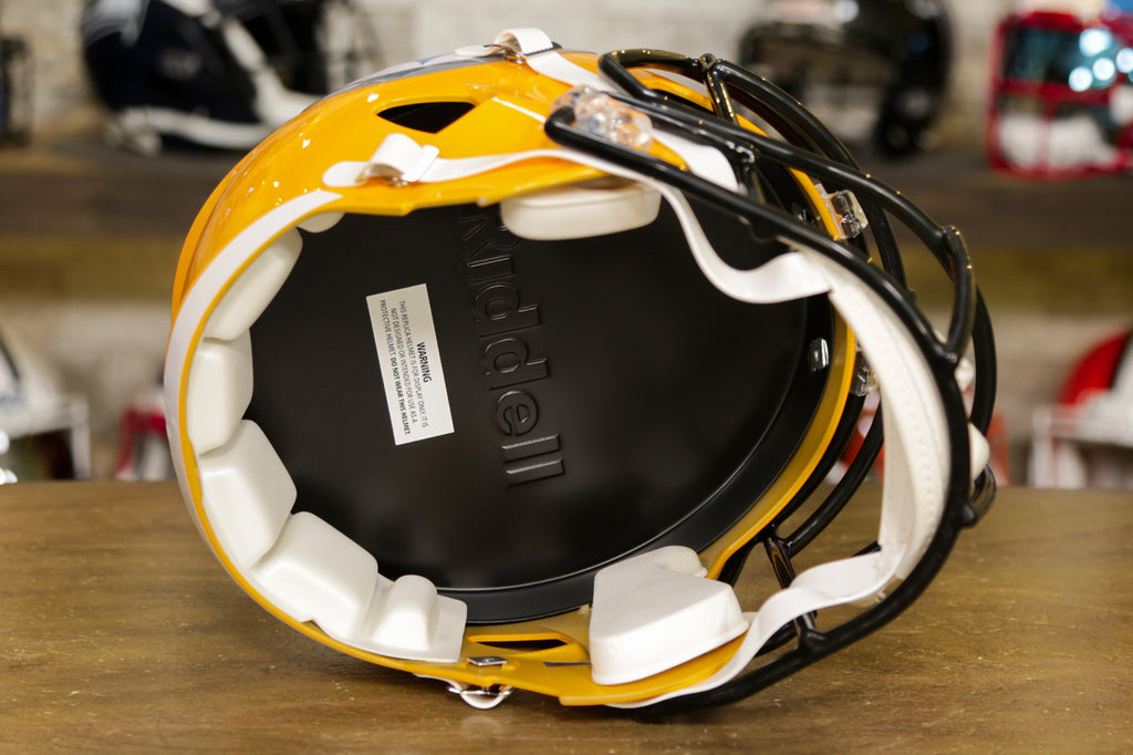 File:Pittsburgh Steelers throwback helmet 2007.jpg - Wikipedia